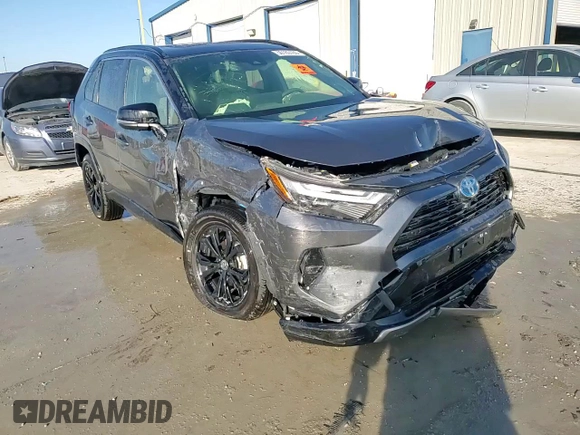 2024 Toyota RAV4 Hybrid XSE with VIN JTME6RFV8RD553156, listed as a Copart auction lot 50163185 with 10,559 mi miles and Salvage Title. Bid and sale history available at carsss.com. Image 14.