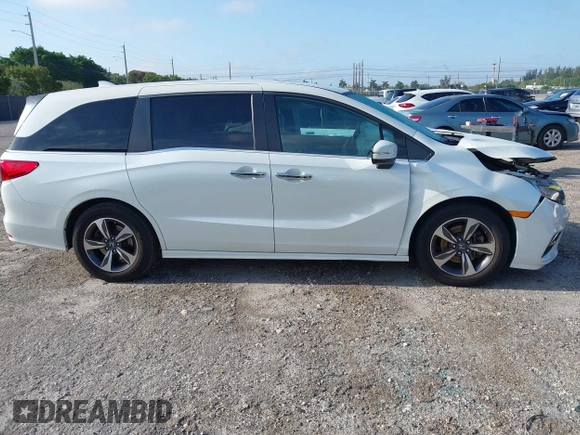 2019 Honda Odyssey Touring with VIN 5FNRL6H81KB068064, listed as a IAAI auction lot 41998072 with 83,280 mi miles. Bid and sale history available at carsss.com. Image 14.