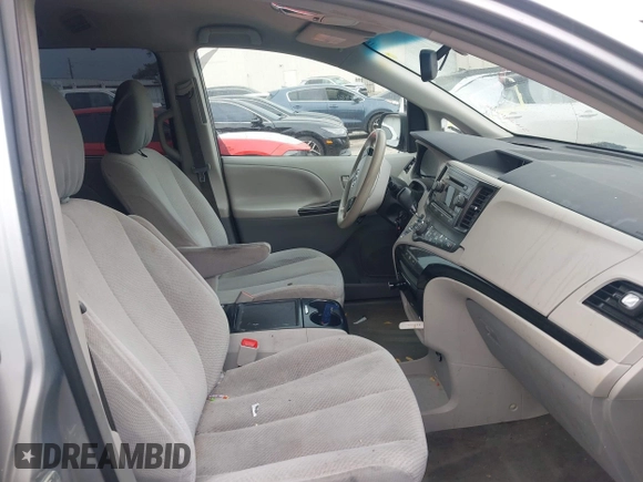 2014 Toyota Sienna LE AAS с VIN 5TDKK3DC6ES424568, выставлен на аукционе IAAI как лот 42067795 с пробегом 148 218 миль миль и . История ставок и продаж доступна на DreamBid. Изображение 5.