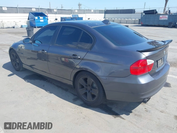 2007 BMW 3 Series 328i with VIN WBAVC53587FZ76498, listed as a IAAI auction lot 42110897 with 178,823 mi miles and . Bid and sale history available at carsss.com. Image 3.