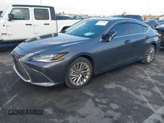 2022 Lexus ES 300h Luxury with VIN 58AEA1C16NU014227, listed as a IAAI auction lot 41504883 with 55,850 mi miles and . Bid and sale history available at DreamBid. Image 17.