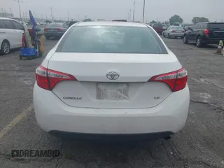 2015 Toyota Corolla L z VIN 5YFBURHE4FP204526, wystawiony jako IAAI lot #42503462 z przebiegiem 143 684 mil mil oraz . Historia ofert i sprzedaży dostępna na DreamBid. Obrazek 17.