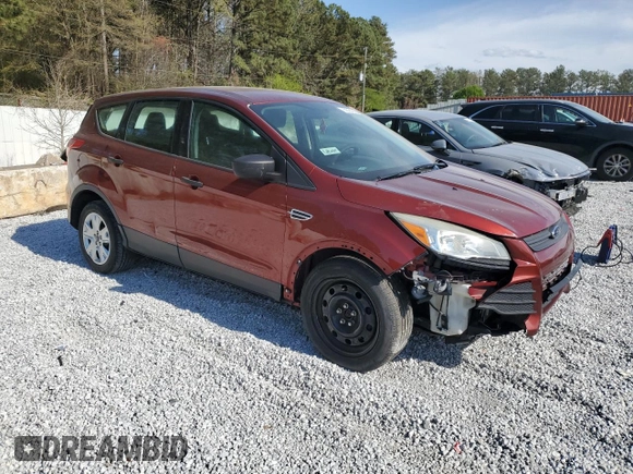 2014 Ford Escape S with VIN 1FMCU0F71EUB27583, listed as a Copart auction lot 50584005 with 157,141 mi miles and Clean Title. Bid and sale history available at carsss.com. Image 4.