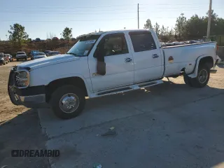 2005 Chevrolet Silverado 3500 DRW LT with VIN 1GCJK332X5F883347, listed as a Copart auction lot 86199094 with 107,562 mi miles and Salvage Title. Bid and sale history available at carsss.com. Image 1.