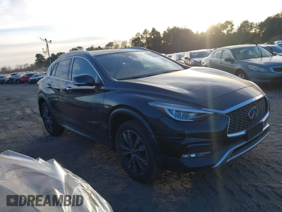 2017 Infiniti QX30 Luxury with VIN SJKCH5CR8HA032677, listed as a IAAI auction lot 40474574 with 75,902 mi miles. Bid and sale history available at carsss.com. Image 1.