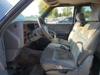 1993 Dodge Dakota z VIN 1B7FL23X3PS167652, wystawiony jako Copart lot #69067224 z przebiegiem 92 113 mil mil oraz Szkoda całkowita • Salvage title. Historia ofert i sprzedaży dostępna na DreamBid. Obrazek 7.