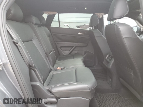 2020 Volkswagen Atlas SEL R-Line with VIN 1V2RE2CA6LC218759, listed as a Copart auction lot 88995435 with 61,609 mi miles and Salvage title. Bid and sale history available at DreamBid. Image 11.