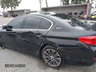 2019 BMW 5 Series 530e с VIN WBAJA9C56KB399028, выставлен на аукционе IAAI как лот 42068202 с пробегом 124 068 миль миль и . История ставок и продаж доступна на DreamBid. Изображение 17.