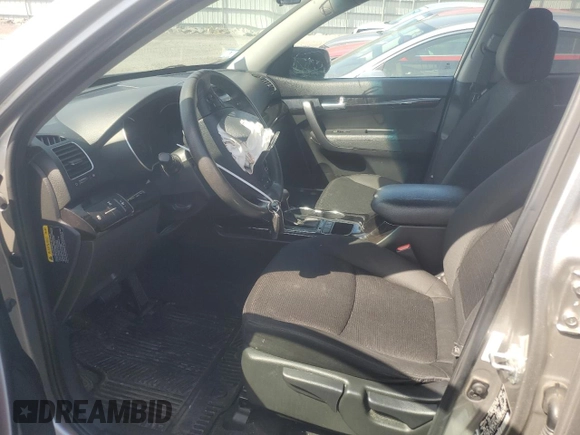 2015 Kia Sorento LX with VIN 5XYKTCA69FG562972, listed as a Copart auction lot 53233305 with 145,573 mi miles and Clean Title. Bid and sale history available at carsss.com. Image 7.
