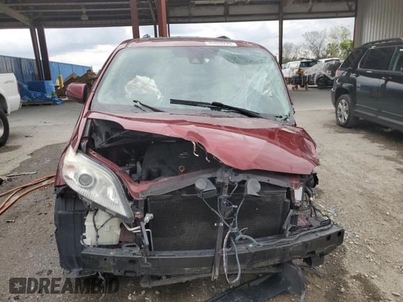 2018 Toyota Sienna XLE Auto Access Seat with VIN 5TDYZ3DC4JS915964, listed as a Copart auction lot 45853275 with 92,614 mi miles and Non repairable. Bid and sale history available at DreamBid. Image 5.