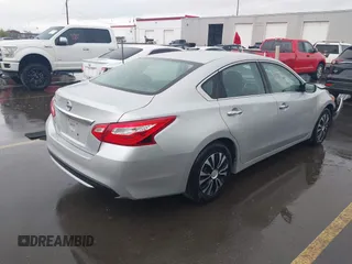 2017 Nissan Altima S with VIN 1N4AL3AP3HC293255, listed as a IAAI auction lot 42053787 with 98,204 mi miles and . Bid and sale history available at DreamBid. Image 4.