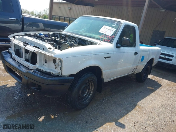 2002 Ford Ranger XL with VIN 1FTYR10D82PB08152, listed as a IAAI auction lot 41974904 with 165,843 mi miles. Bid and sale history available at carsss.com. Image 2.