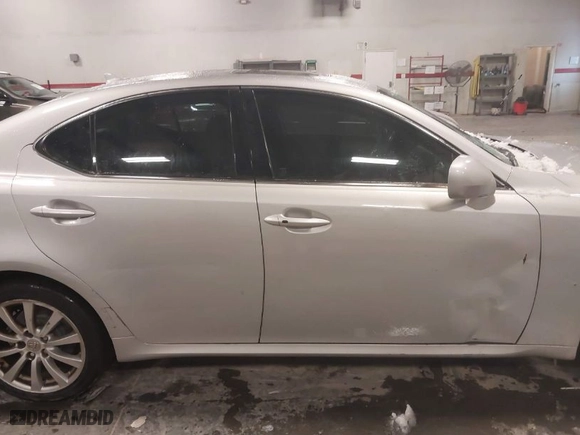 2008 Lexus IS 250 with VIN JTHCK262682026225, listed as a IAAI auction lot 41613114 with 1 mi miles. Bid and sale history available at carsss.com. Image 12.