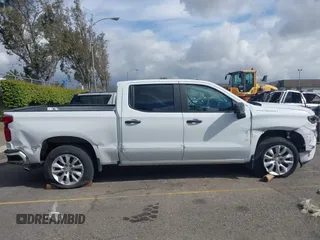 2022 Chevrolet Silverado 1500 Custom with VIN 1GCPABEK1NZ531213, listed as a IAAI auction lot 41915039 with 39,940 mi miles and . Bid and sale history available at DreamBid. Image 13.