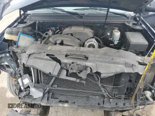 2009 Chevrolet Suburban 2LT z VIN 1GNFC26039R220026, wystawiony jako Copart lot #55475715 z przebiegiem 137 480 mil mil oraz Szkoda całkowita • Salvage title. Historia ofert i sprzedaży dostępna na DreamBid. Obrazek 12.