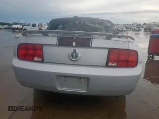 2006 Ford Mustang Standard with VIN 1ZVFT84N265254517, listed as a Copart auction lot 54133895 with 144,151 mi miles and Clean Title. Bid and sale history available at carsss.com. Image 7.