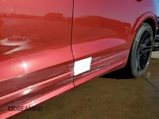 2021 Audi RS Q8 z VIN WU1ARBF13MD029385, wystawiony jako Copart lot #74667154 z przebiegiem 34 069 mil mil oraz Nie do naprawy. Historia ofert i sprzedaży dostępna na DreamBid. Obrazek 13.