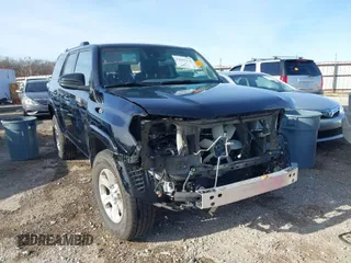 2023 Toyota 4Runner SR5 с VIN JTEMU5JR1P6125611, выставлен на аукционе IAAI как лот 41039223 с пробегом 35 923 миль миль и . История ставок и продаж доступна на DreamBid. Изображение 1.