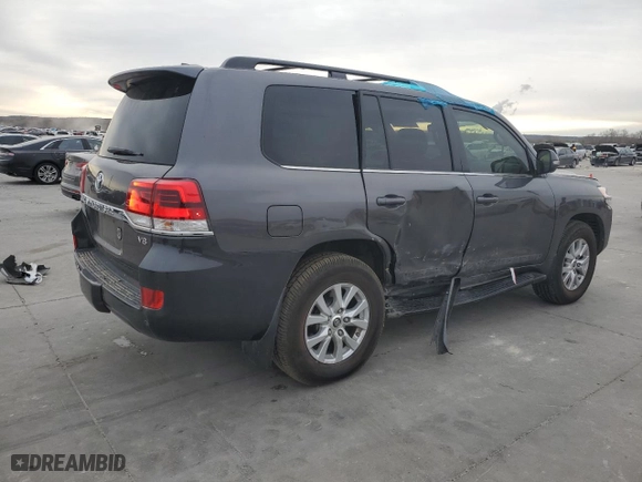 2018 Toyota Land Cruiser with VIN JTMCY7AJ5J4065216, listed as a Copart auction lot 88168895 with 86,825 mi miles and Salvage Title. Bid and sale history available at carsss.com. Image 3.