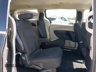 2017 Chrysler Pacifica Touring with VIN 2C4RC1DG6HR501164, listed as a IAAI auction lot 41863304 with 87,705 mi miles and . Bid and sale history available at DreamBid. Image 8.