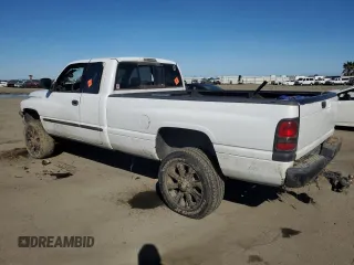 2001 Dodge Ram 2500 with VIN 3B7KF236X1G206409, listed as a Copart auction lot 45863255 with 0 mi miles and Salvage Title. Bid and sale history available at carsss.com. Image 2.