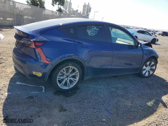 2021 Tesla Model Y Long Range with VIN 5YJYGAEE3MF231751, listed as a Copart auction lot 46415105 with 78,172 mi miles and Salvage Title. Bid and sale history available at carsss.com. Image 3.