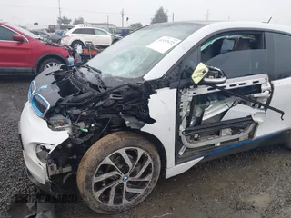 2014 BMW i3 z VIN WBY1Z4C55EV273629, wystawiony jako IAAI lot #41337472 z przebiegiem 113 122 mil mil oraz . Historia ofert i sprzedaży dostępna na DreamBid. Obrazek 6.