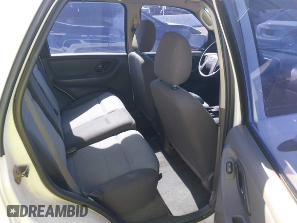 2006 Ford Escape XLS with VIN 1FMYU02Z46KA72637, listed as a IAAI auction lot 42336034 with 199,382 mi miles and . Bid and sale history available at DreamBid. Image 8.