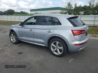 2020 Audi Q5 Premium Plus with VIN WA1BNAFYXL2051344, listed as a Copart auction lot 70340064 with 60,985 mi miles and Salvage Title. Bid and sale history available at carsss.com. Image 2.