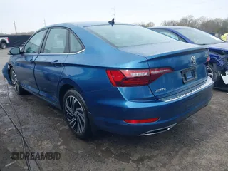 2020 Volkswagen Jetta SEL Premium с VIN 3VWGB7BU5LM062686, выставлен на аукционе IAAI как лот 41924173 с пробегом 39 122 миль миль и . История ставок и продаж доступна на DreamBid. Изображение 3.