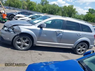 2017 Dodge Journey Crossroad Plus with VIN 3C4PDDGG9HT553449, listed as a IAAI auction lot 42438811 with 135,194 mi miles and . Bid and sale history available at DreamBid. Image 14.