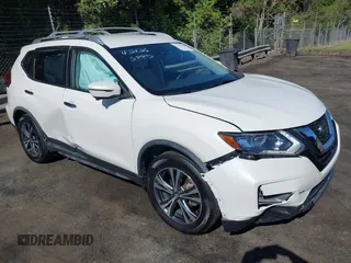 2020 Nissan Rogue S z VIN JN8AT2MT4LW007258, wystawiony jako IAAI lot #42136794 z przebiegiem 53 398 mil mil oraz . Historia ofert i sprzedaży dostępna na DreamBid. Obrazek 1.