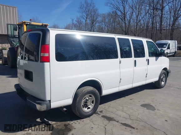 2016 Chevrolet Express Passenger LT with VIN 1GAZGPFGXG1284346, listed as a IAAI auction lot 41844084 with 74,555 mi miles and . Bid and sale history available at DreamBid. Image 4.