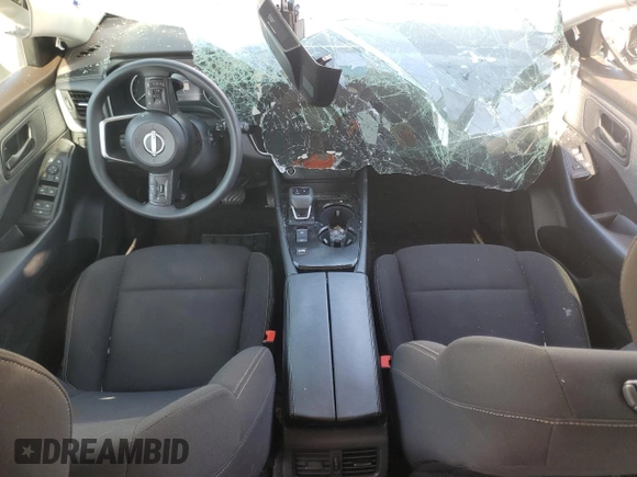 2023 Nissan Rogue S z VIN 5N1BT3AA3PC799012, wystawiony jako Copart lot #56778385 z przebiegiem 33 608 mil mil oraz Szkoda całkowita • Salvage title. Historia ofert i sprzedaży dostępna na DreamBid. Obrazek 8.
