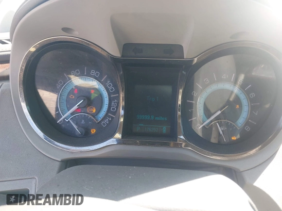 2010 Buick LaCrosse CXL with VIN 1G4GC5EG3AF137646, listed as a IAAI auction lot 41952467 with 263,319 mi miles and . Bid and sale history available at DreamBid. Image 7.