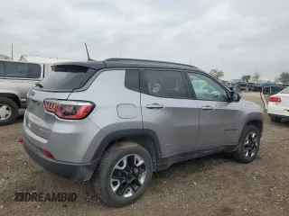 2017 Jeep Compass Trailhawk с VIN 3C4NJDDB6HT689305, выставлен на аукционе Copart как лот 54889585 с пробегом 43 686 миль миль и Списание • Salvage title. История ставок и продаж доступна на DreamBid. Изображение 3.