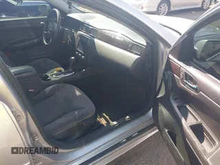 2015 Chevrolet Impala LS with VIN 2G1WA5E33F1138127, listed as a IAAI auction lot 42499132 with 111,771 mi miles and . Bid and sale history available at DreamBid. Image 5.
