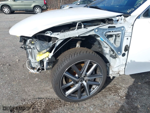 2017 Lexus GS with VIN JTHCZ1BL5HA006574, listed as a IAAI auction lot 41127414 with 110,701 mi miles. Bid and sale history available at carsss.com. Image 18.