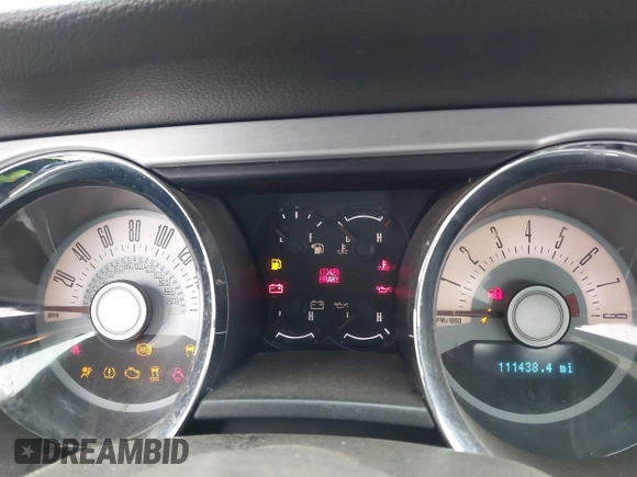2012 Ford Mustang Premium с VIN 1ZVBP8AM9C5273477, выставлен на аукционе IAAI как лот 42795526 с пробегом 111 438 миль миль и . История ставок и продаж доступна на DreamBid. Изображение 7.