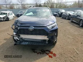 2025 Toyota RAV4 XLE Premium z VIN 2T3A1RFV4SW513551, wystawiony jako Copart lot #54140275 z przebiegiem 1 480 mil mil oraz Szkoda całkowita • Salvage title. Historia ofert i sprzedaży dostępna na DreamBid. Obrazek 13.