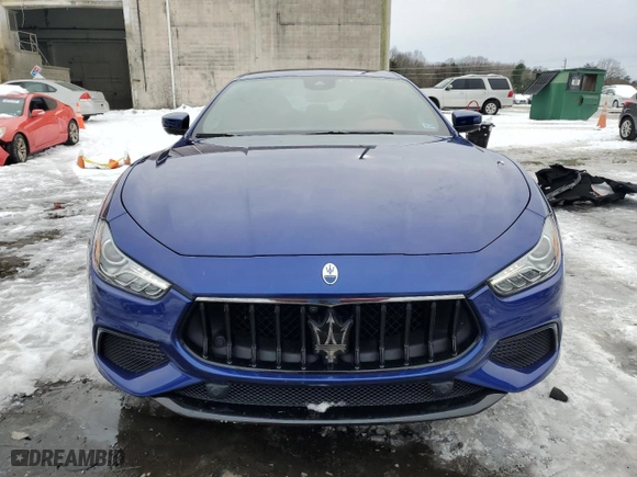 2022 Maserati Ghibli Modena Q4 with VIN ZAM57YTMXN1388298, listed as a Copart auction lot 87016394 with 9,155 mi miles and Salvage Title. Bid and sale history available at carsss.com. Image 5.