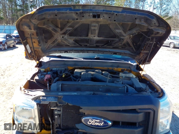 2014 Ford F-250 XL with VIN 1FTBF2A68EEB13811, listed as a IAAI auction lot 41357431 with 170,221 mi miles and . Bid and sale history available at DreamBid. Image 10.