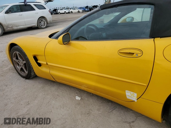 2002 Chevrolet Corvette with VIN 1G1YY32G925134639, listed as a Copart auction lot 76162224 with 0 mi miles and Salvage Title. Bid and sale history available at carsss.com. Image 12.