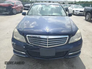 2012 Mercedes-Benz C 300 Sport with VIN WDDGF8BB1CR210302, listed as a Copart auction lot 64289725 with 136,499 mi miles and Clean title. Bid and sale history available at DreamBid. Image 5.