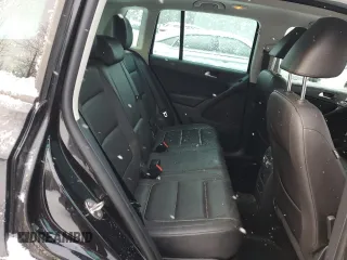 2013 Volkswagen Tiguan Trendline с VIN WVGJV7AX0DW545544, выставлен на аукционе Copart как лот 88882515 с пробегом 200 543 миль миль и Чистый • Clean title. История ставок и продаж доступна на DreamBid. Изображение 11.