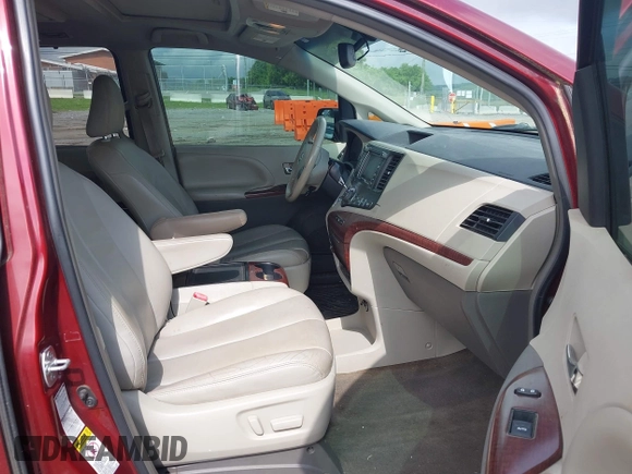 2014 Toyota Sienna Limited с VIN 5TDDK3DC8ES076877, выставлен на аукционе IAAI как лот 42262241 с пробегом 215 928 миль миль и . История ставок и продаж доступна на DreamBid. Изображение 5.