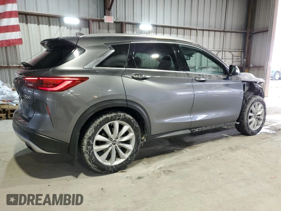 2019 Infiniti QX50 Luxe with VIN 3PCAJ5M35KF114440, listed as a Copart auction lot 46131485 with 70,308 mi miles and Salvage Title. Bid and sale history available at DreamBid. Image 3.