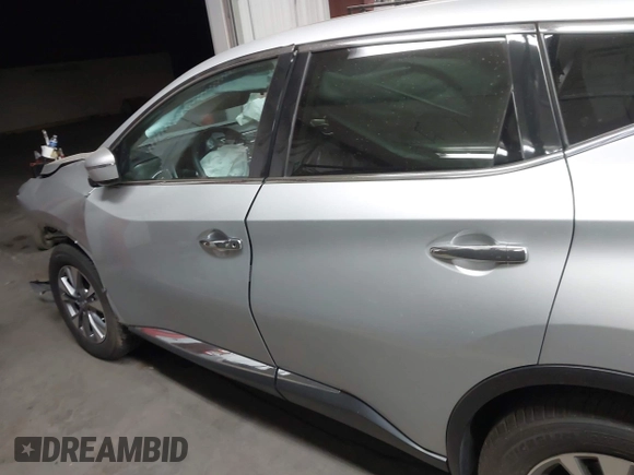 2016 Nissan Murano S with VIN 5N1AZ2MG2GN110635, listed as a IAAI auction lot 42061480 with 161,294 mi miles and . Bid and sale history available at carsss.com. Image 15.