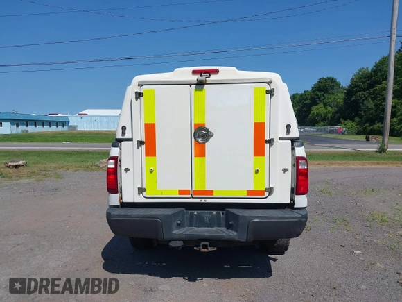 2014 Ford F-250 XL with VIN 1FTBF2B66EEA75168, listed as a IAAI auction lot 42786067 with 194,640 mi miles and . Bid and sale history available at DreamBid. Image 16.