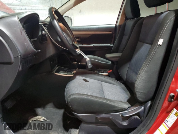 2018 Mitsubishi Outlander SE с VIN JA4AD3A33JZ039563, выставлен на аукционе Copart как лот 57807135 с пробегом 215 879 миль миль и Списание • Salvage title. История ставок и продаж доступна на DreamBid. Изображение 7.